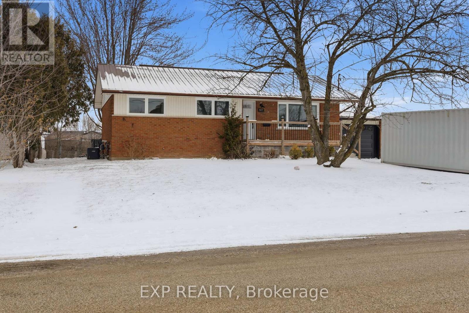 597 Gold Street, Warwick, Ontario  N0M 2S0 - Photo 50 - X12864380