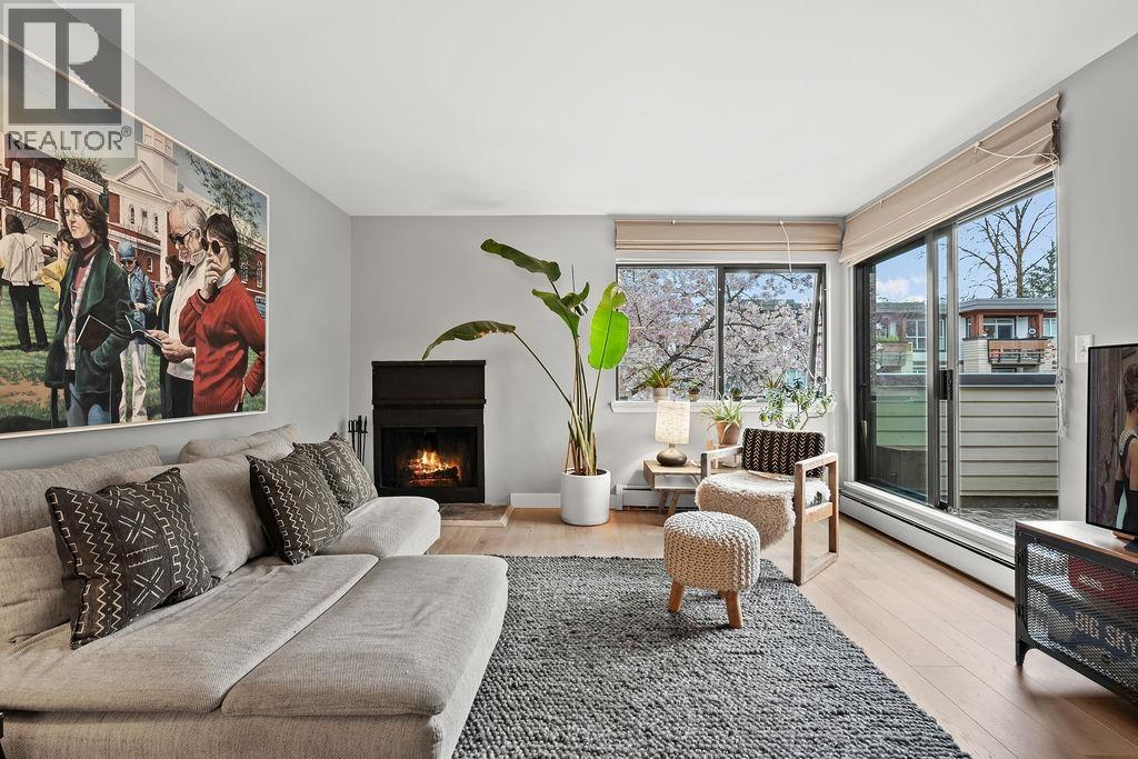 305 3275 Mountain Highway, North Vancouver, British Columbia  V7K 2H4 - Photo 4 - R3110997