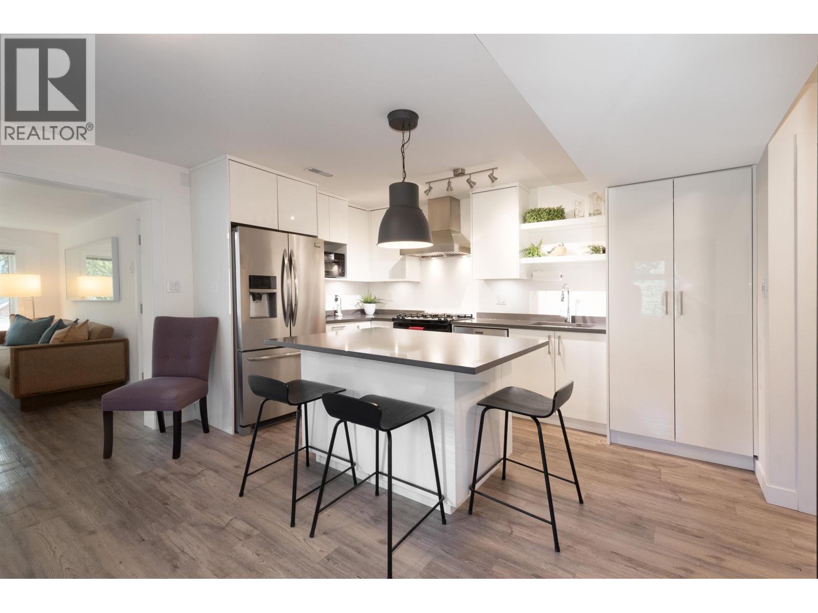 4300 Dollar Road, North Vancouver, British Columbia V7G 2T4 - Photo 23 - R3110995