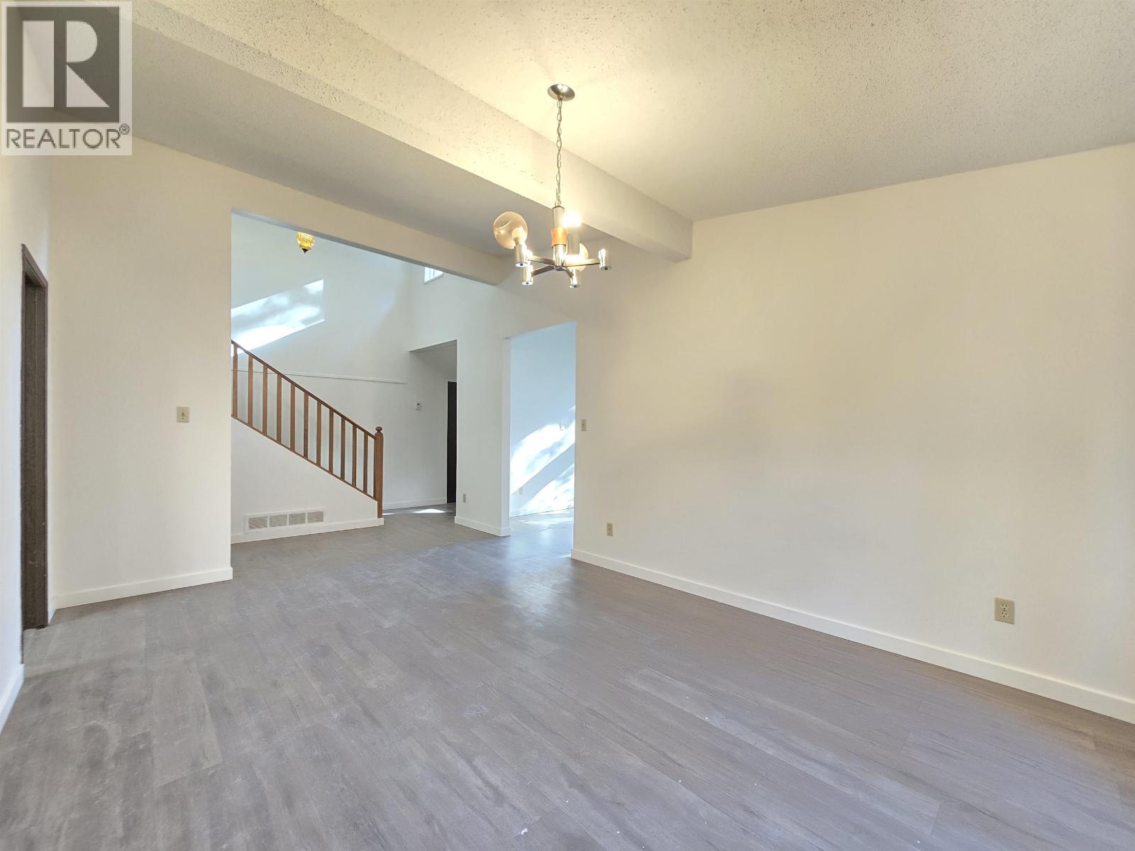 3639 Lynndale Crescent, Burnaby, British Columbia  V5A 3S4 - Photo 31 - R3110996