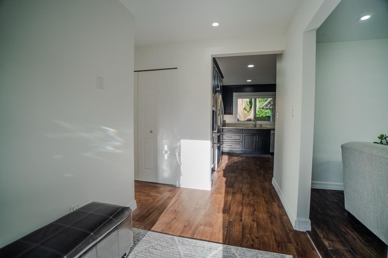 6154 130b Street, Surrey, British Columbia  V3X 2G9 - Photo 9 - R3109673