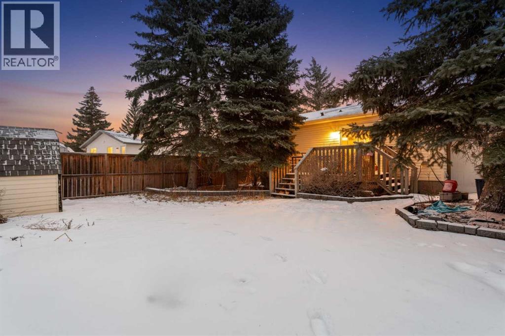 11 Ridgebrook Drive Sw, Airdrie, Alberta  T4B 1A9 - Photo 4 - A2273561