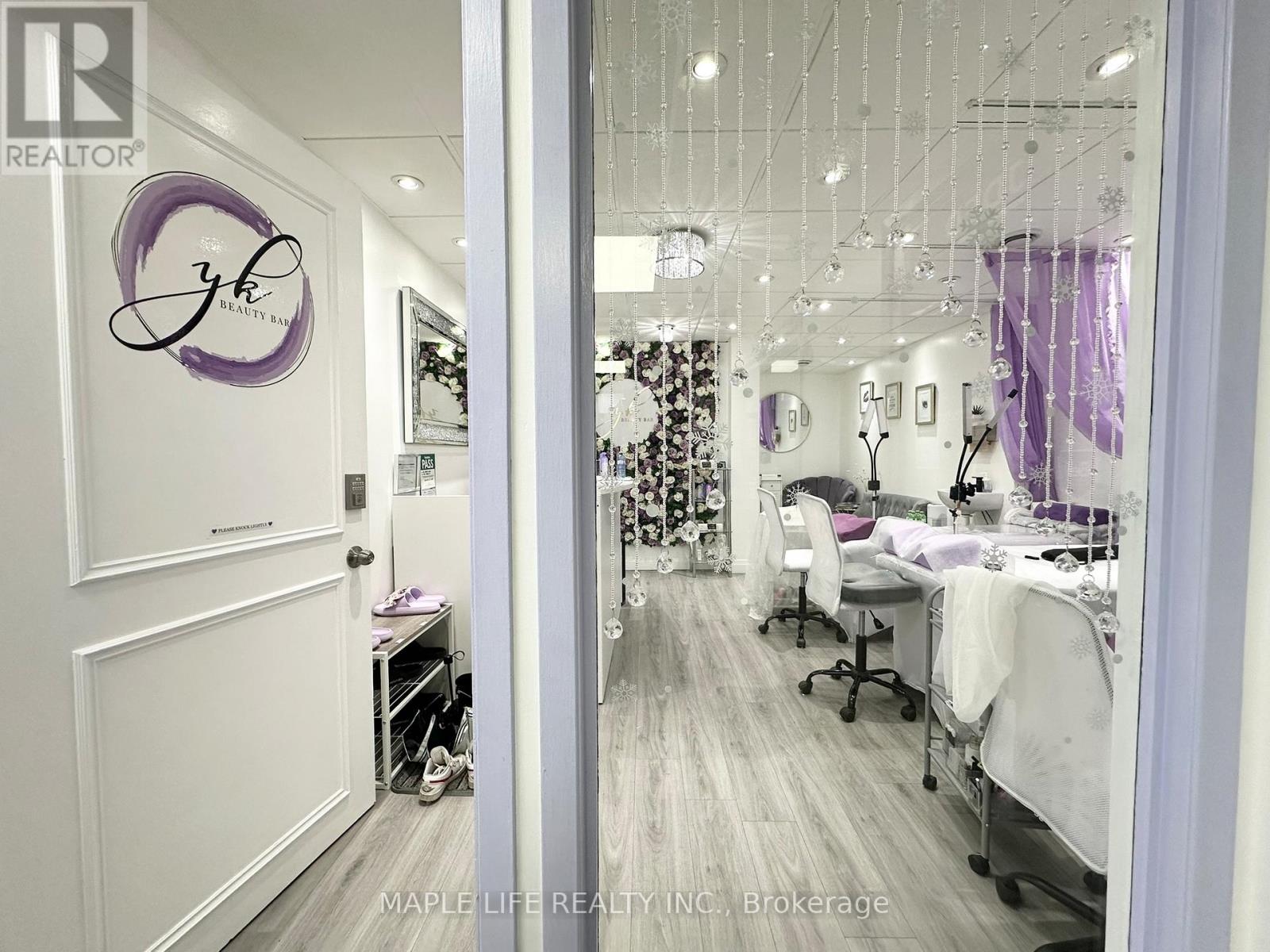 106 - 901 Yonge Street, Toronto, Ontario  M4W 2H2 - Photo 3 - C12993962