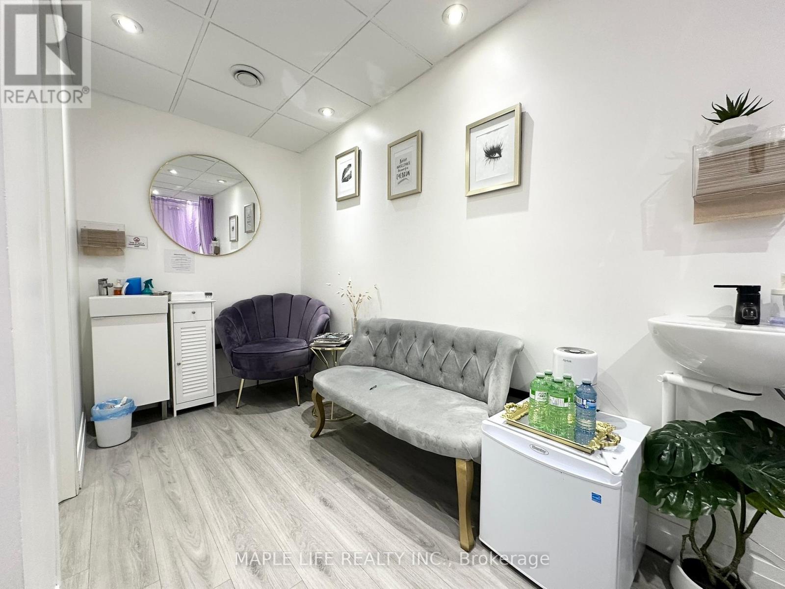 106 - 901 Yonge Street, Toronto, Ontario  M4W 2H2 - Photo 8 - C12993962