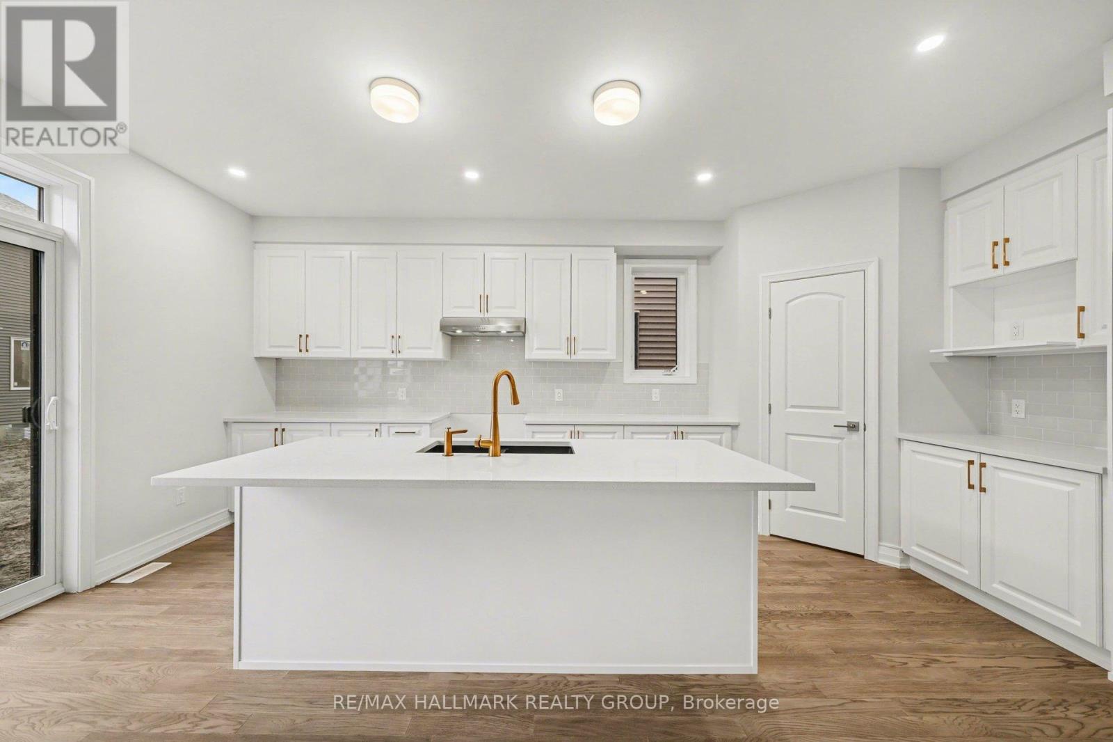 122 Viburnum Terrace, Ottawa, Ontario  K0A 2Z0 - Photo 8 - X12993986