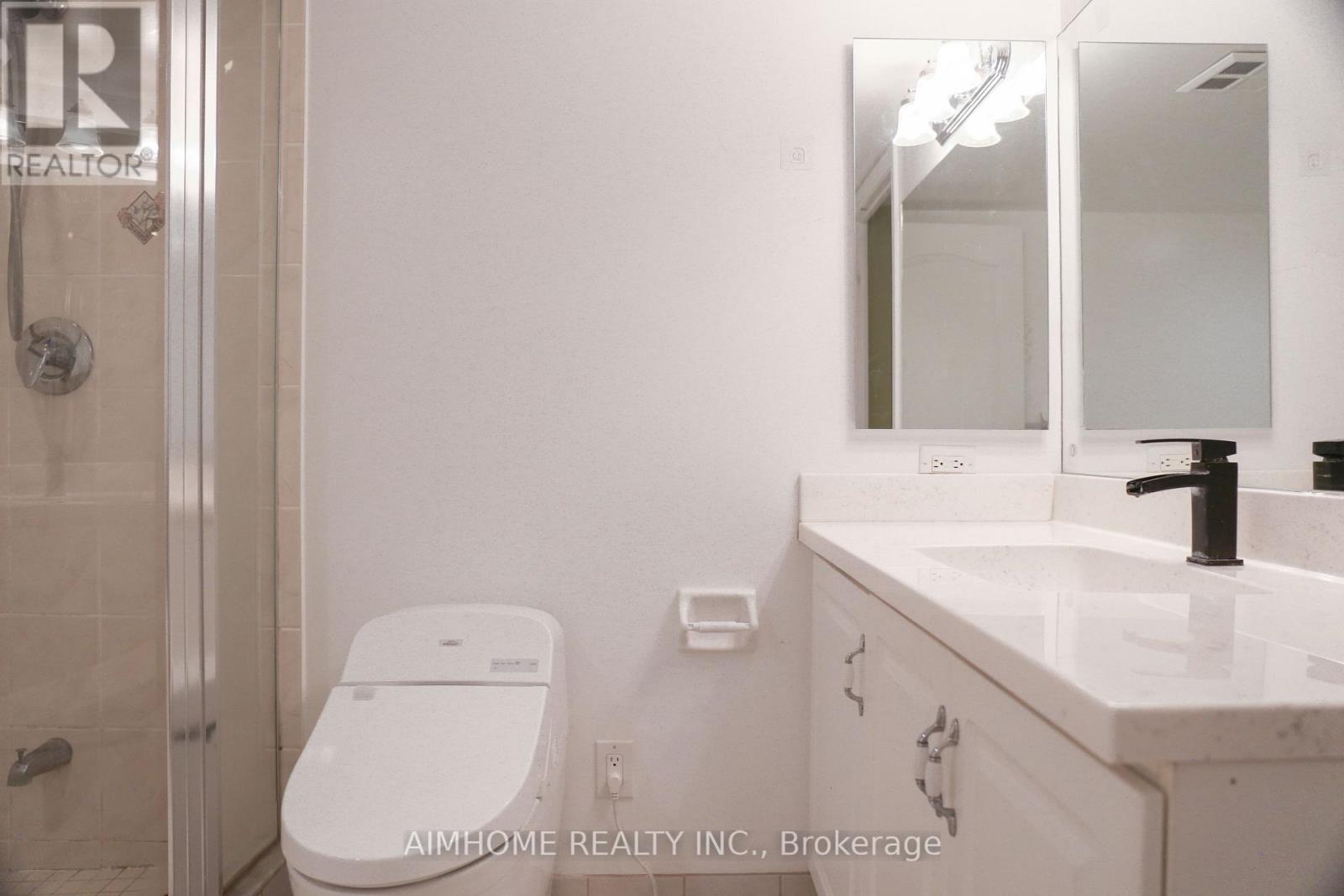 1302 - 880 Grandview Way, Toronto, Ontario  M2N 7B2 - Photo 12 - C12798586