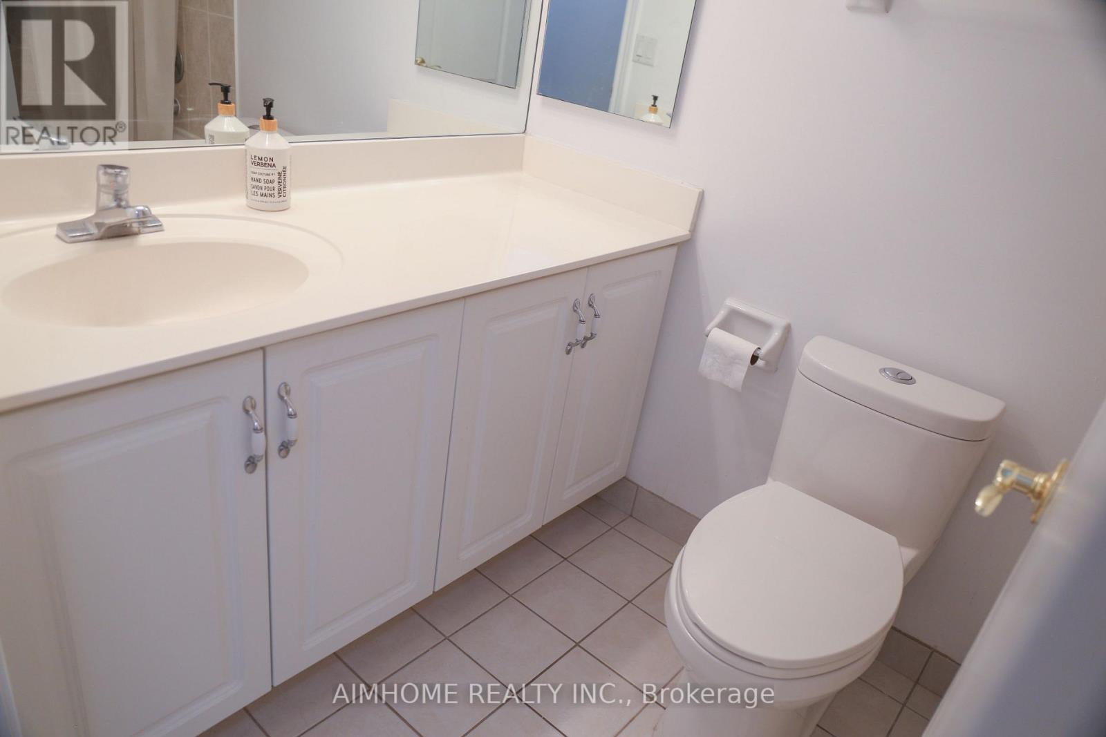 1302 - 880 Grandview Way, Toronto, Ontario  M2N 7B2 - Photo 13 - C12798586