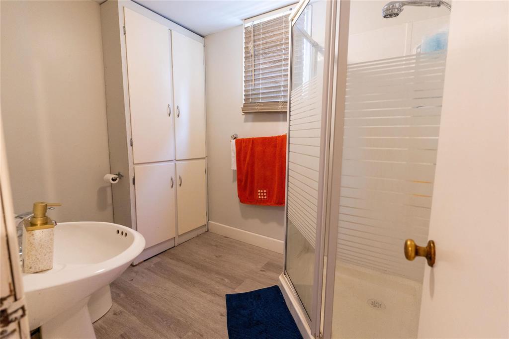 317 Dennis Street, Brandon, Manitoba  R7A 5E2 - Photo 10 - 202607056