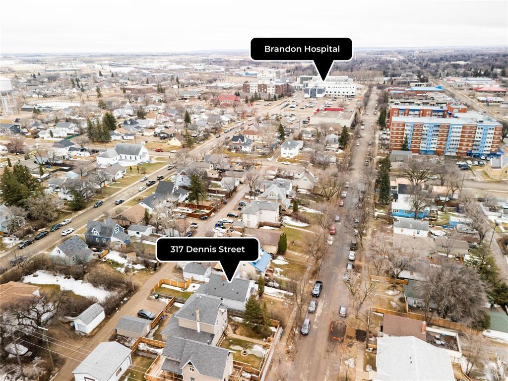 317 Dennis Street, Brandon, Manitoba  R7A 5E2 - Photo 17 - 202607056