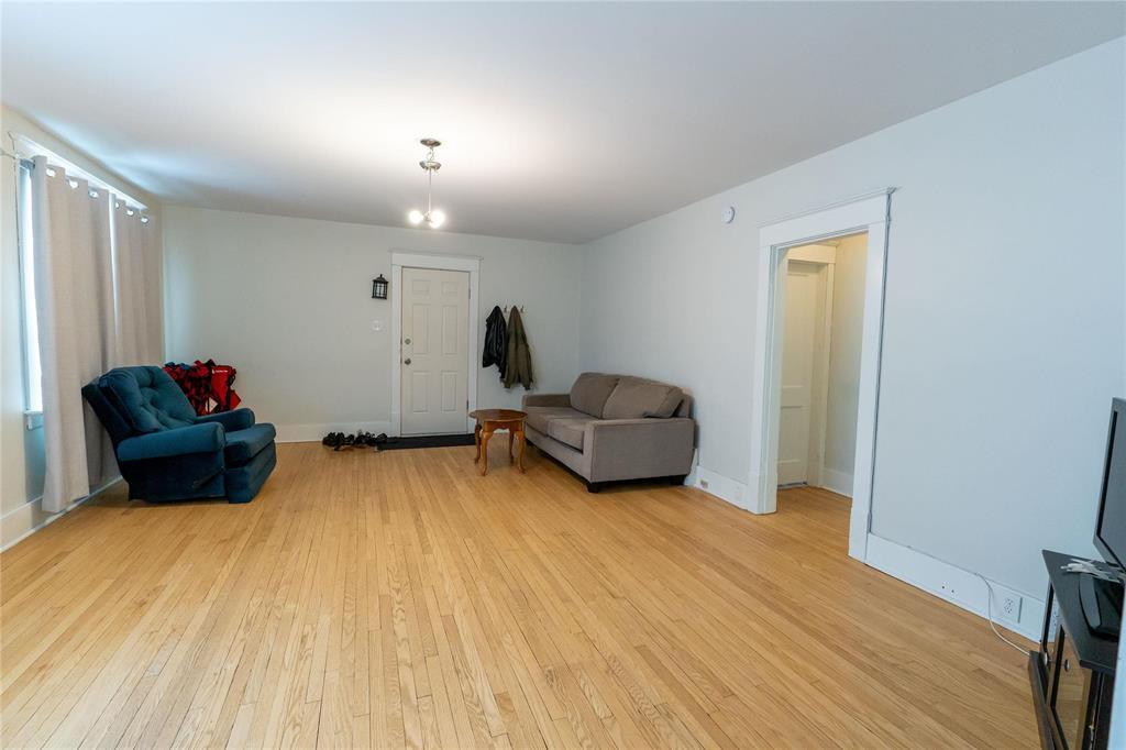 317 Dennis Street, Brandon, Manitoba  R7A 5E2 - Photo 22 - 202607056