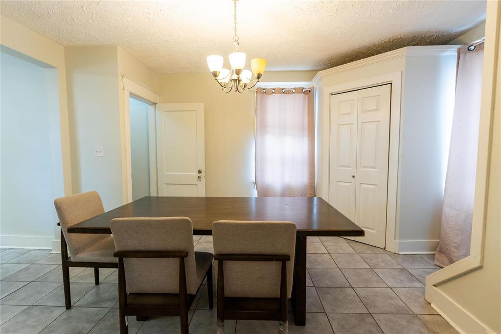 317 Dennis Street, Brandon, Manitoba  R7A 5E2 - Photo 3 - 202607056