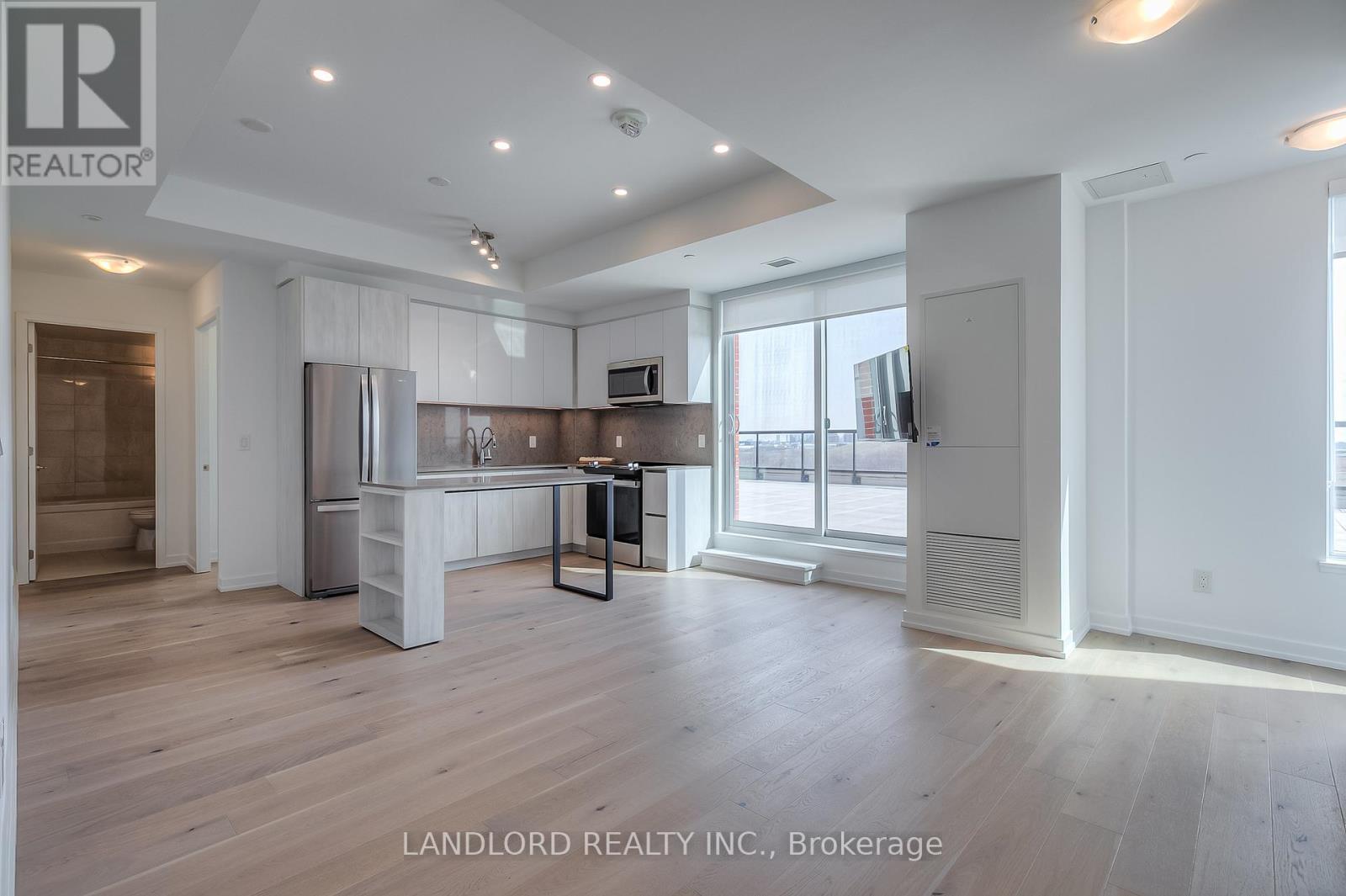 1202 - 3100 KEELE STREET, Toronto, Ontario