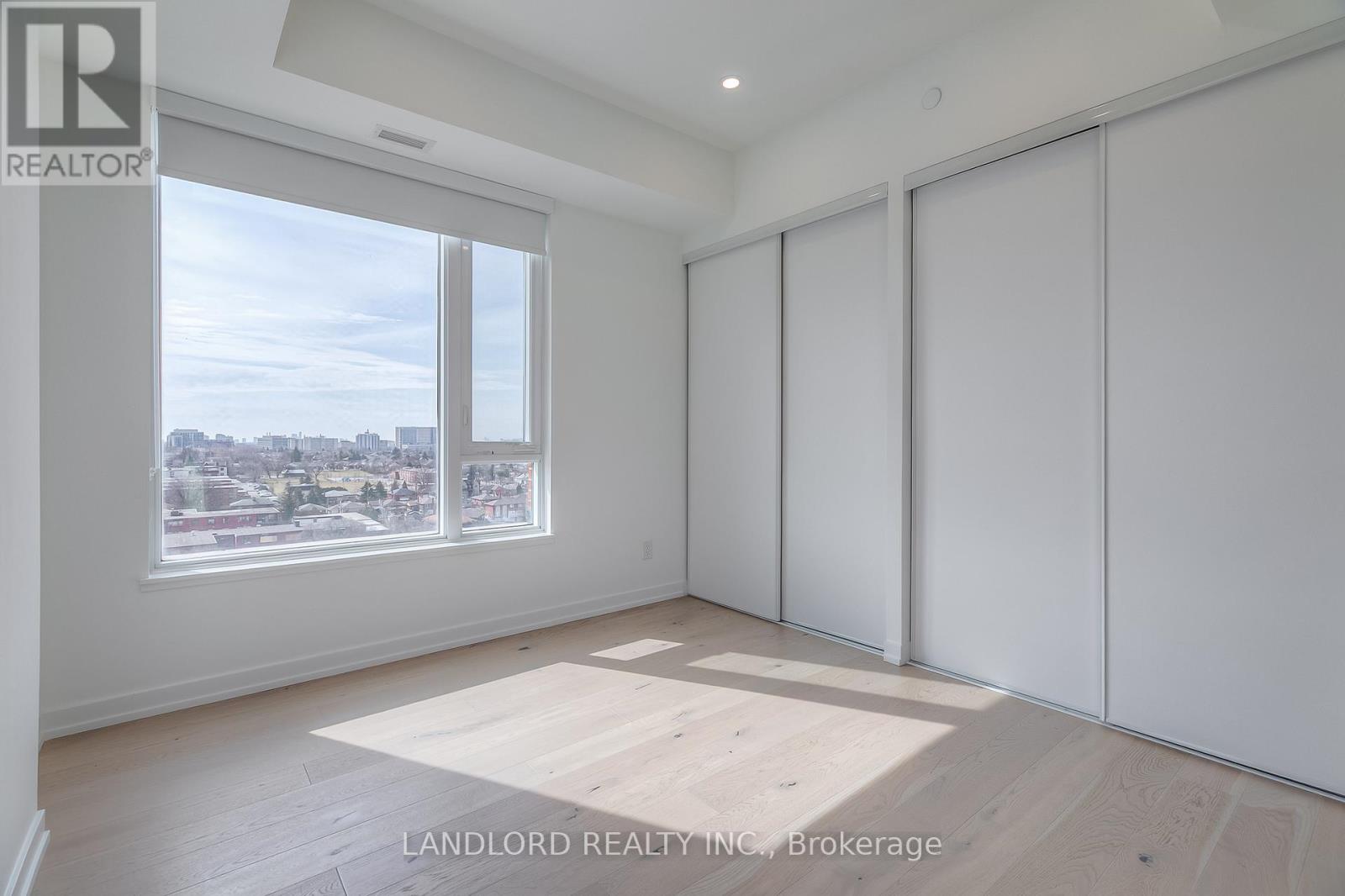 1202 - 3100 Keele Street, Toronto, Ontario  M3M 0E1 - Photo 11 - W12993964