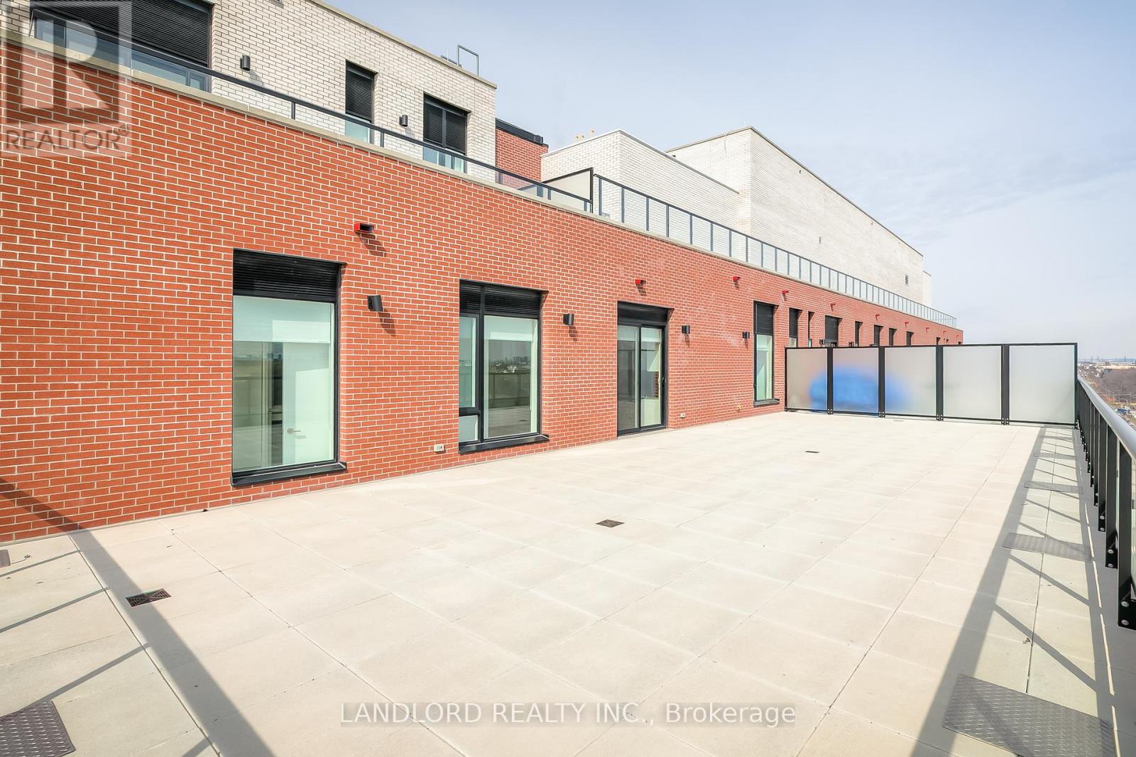 1202 - 3100 Keele Street, Toronto, Ontario  M3M 0E1 - Photo 3 - W12993964