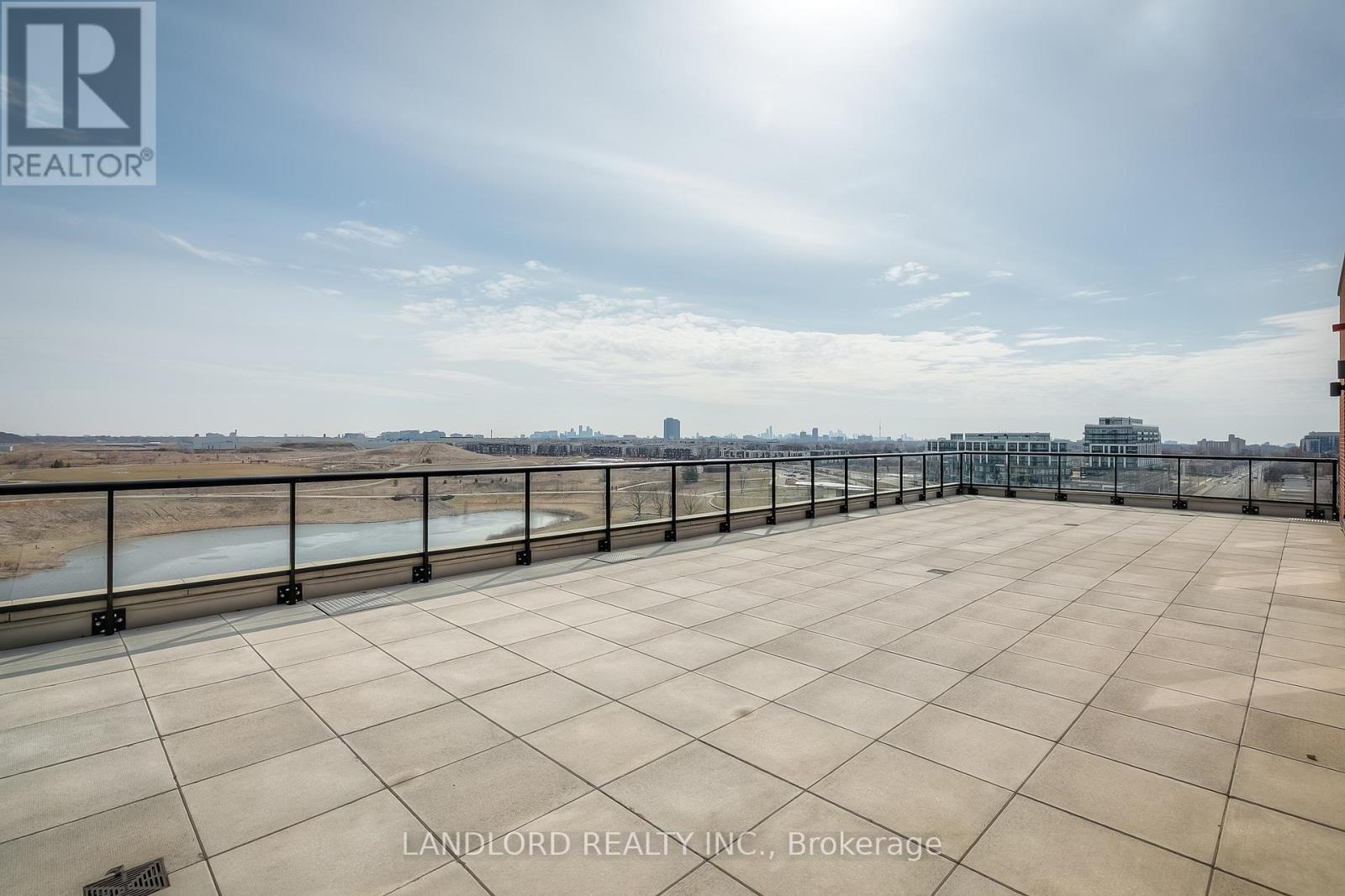 1202 - 3100 Keele Street, Toronto, Ontario  M3M 0E1 - Photo 4 - W12993964