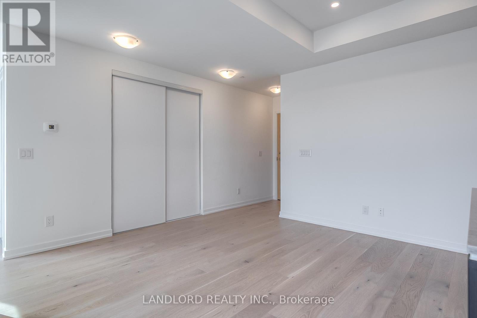 1202 - 3100 Keele Street, Toronto, Ontario  M3M 0E1 - Photo 8 - W12993964