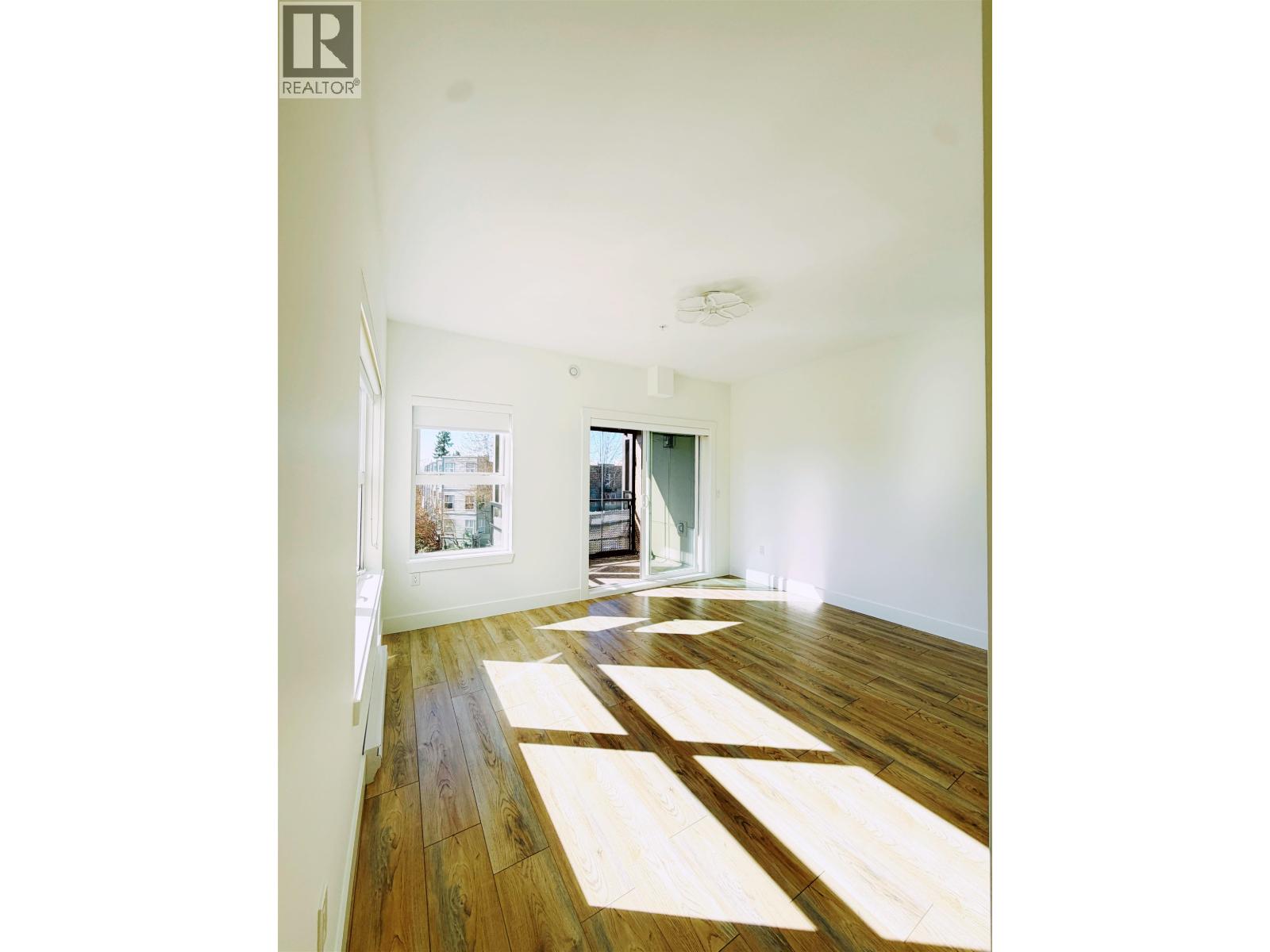 303 22577 Royal Crescent, Maple Ridge, British Columbia  V2X 2M2 - Photo 24 - R3110956