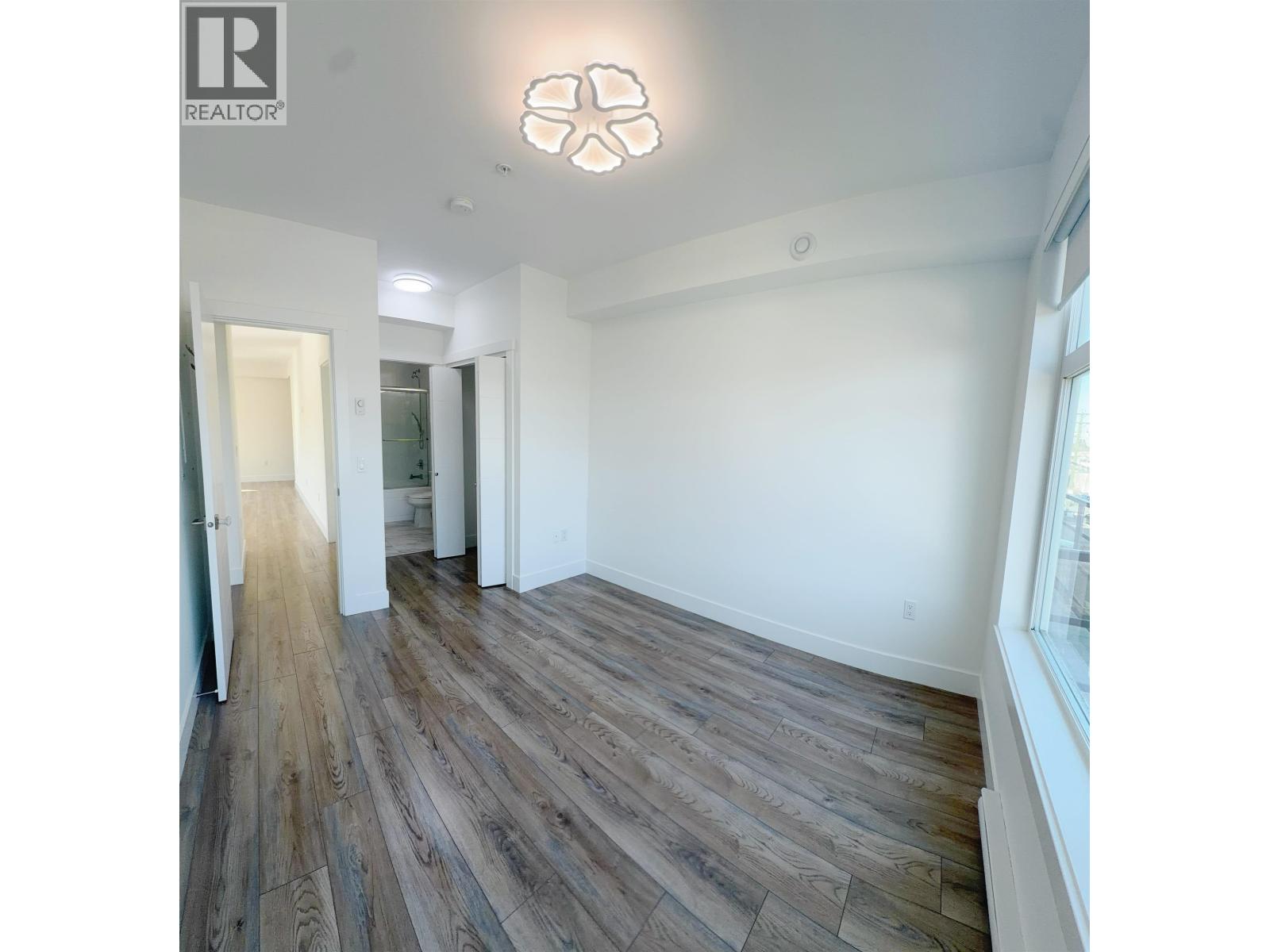 303 22577 Royal Crescent, Maple Ridge, British Columbia  V2X 2M2 - Photo 13 - R3110956