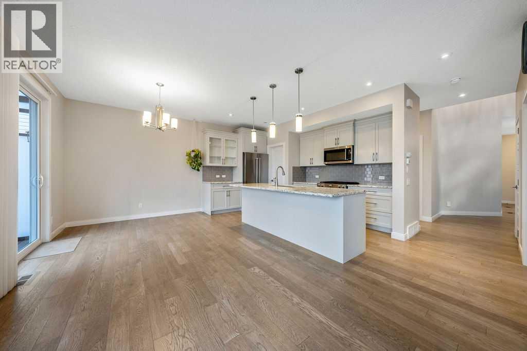 16 Drake Landing Street, Okotoks, Alberta  T1S 0P7 - Photo 8 - A2301000