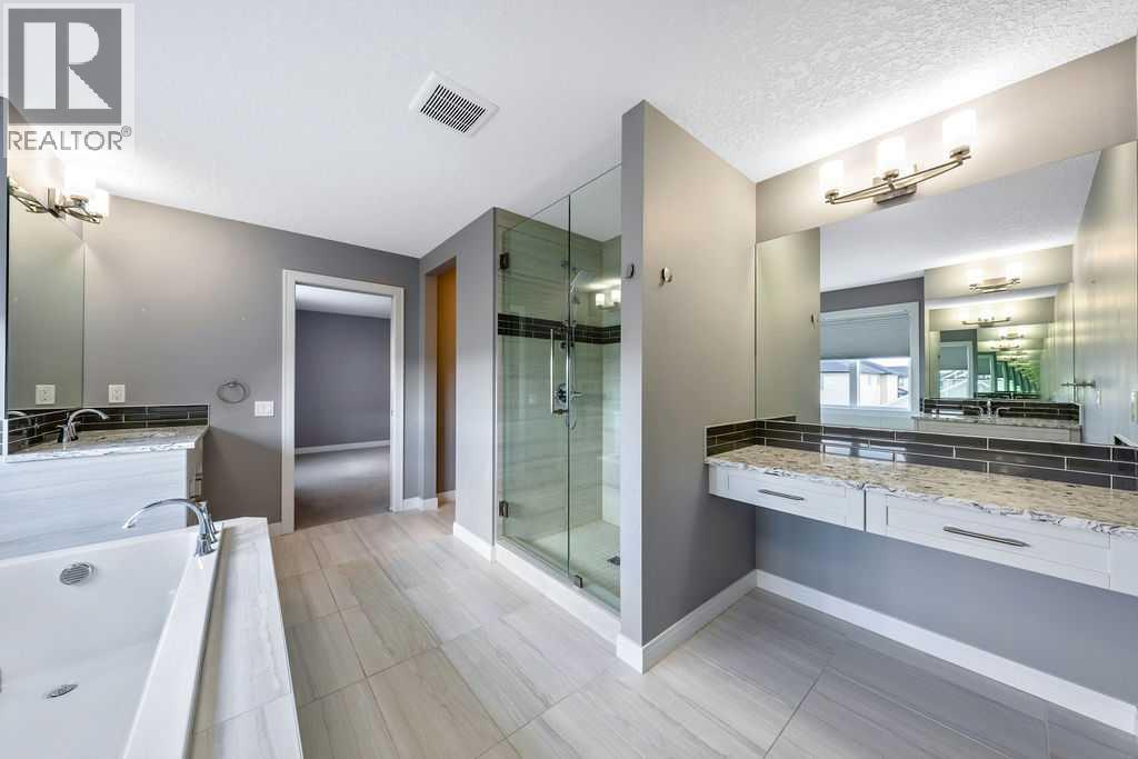 16 Drake Landing Street, Okotoks, Alberta  T1S 0P7 - Photo 30 - A2301000