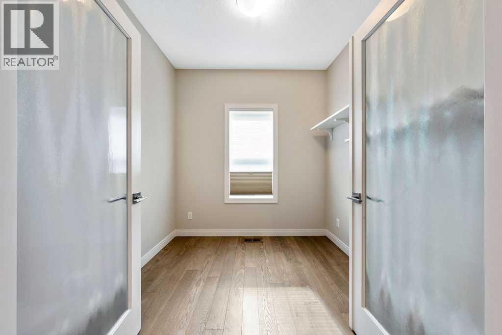 16 Drake Landing Street, Okotoks, Alberta  T1S 0P7 - Photo 4 - A2301000