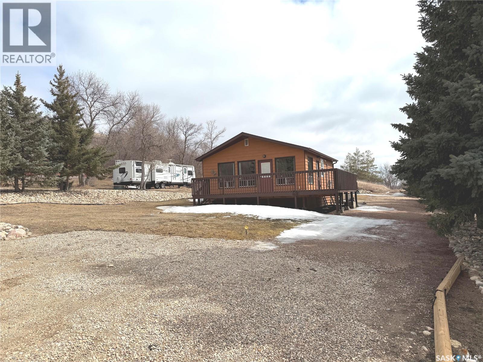 517 Demaer Bay, Katepwa Beach, Saskatchewan  S0G 2K0 - Photo 11 - SK032752