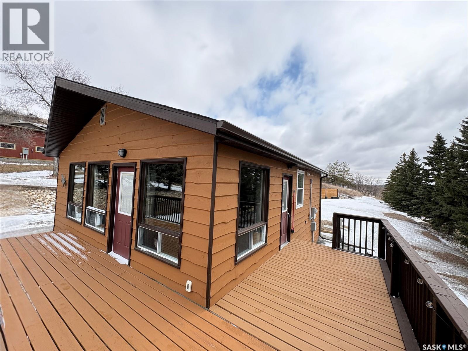 517 Demaer Bay, Katepwa Beach, Saskatchewan  S0G 2K0 - Photo 2 - SK032752