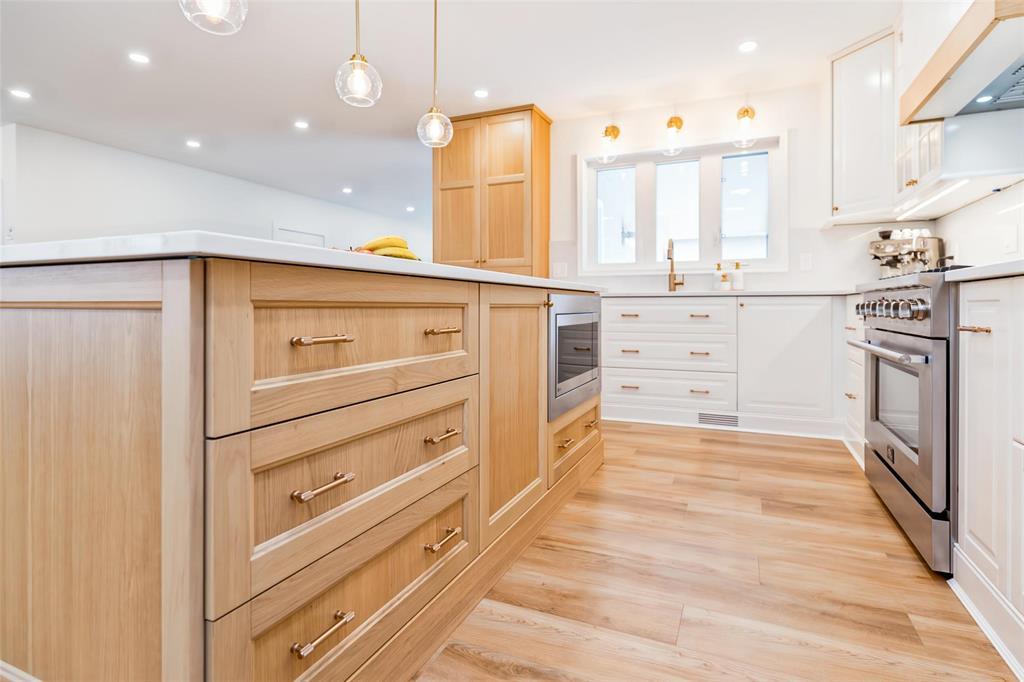 37 Consulate Road, Winnipeg, Manitoba  R2V 3L1 - Photo 11 - 202607208