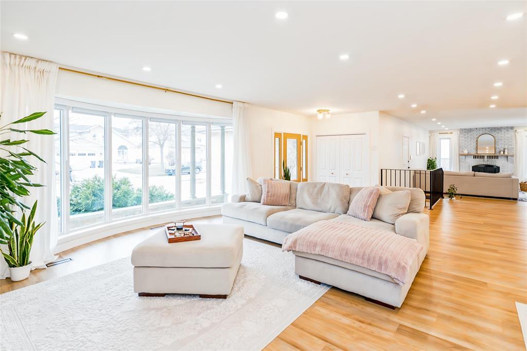 37 Consulate Road, Winnipeg, Manitoba  R2V 3L1 - Photo 17 - 202607208