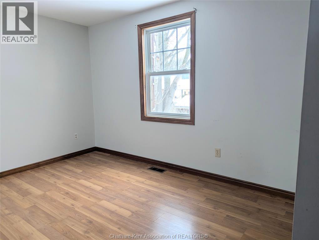 308 Valley Road, Chatham, Ontario  N7L 4Y3 - Photo 10 - 26004724