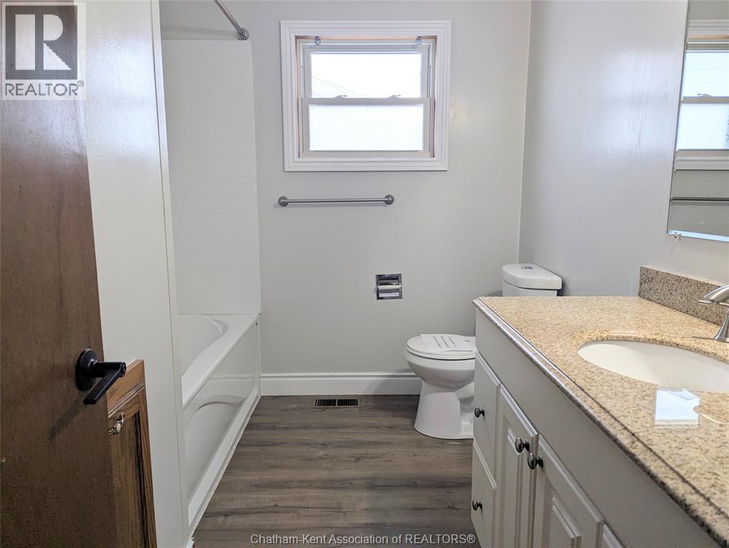 308 Valley Road, Chatham, Ontario  N7L 4Y3 - Photo 8 - 26004724