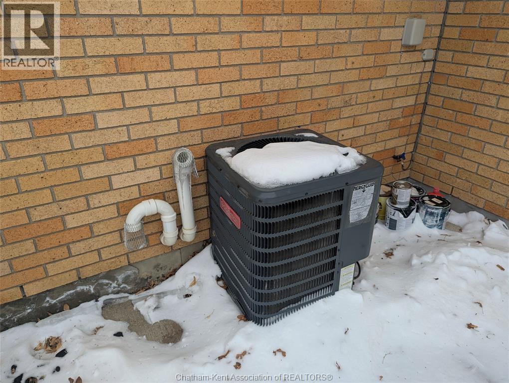 308 Valley Road, Chatham, Ontario  N7L 4Y3 - Photo 25 - 26004724