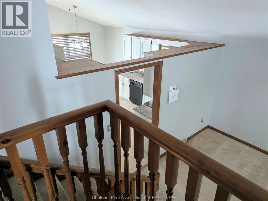 308 Valley Road, Chatham, Ontario  N7L 4Y3 - Photo 7 - 26004724