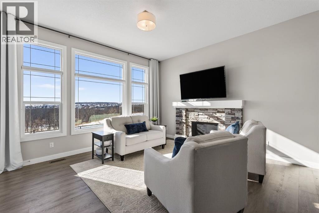 55 Mist Mountain Rise, Okotoks, Alberta  T1S 5R4 - Photo 12 - A2294310