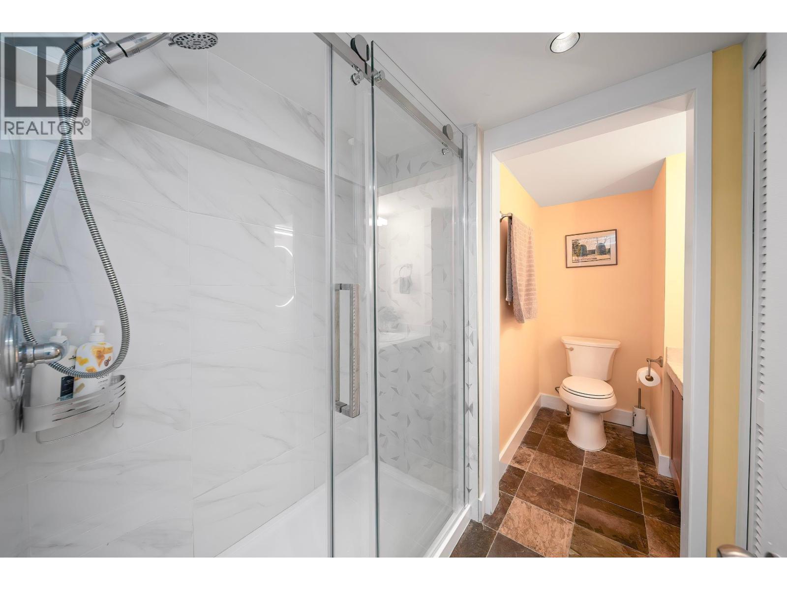 4096 Sunset Boulevard, North Vancouver, British Columbia  V7R 3Y8 - Photo 23 - R3110983