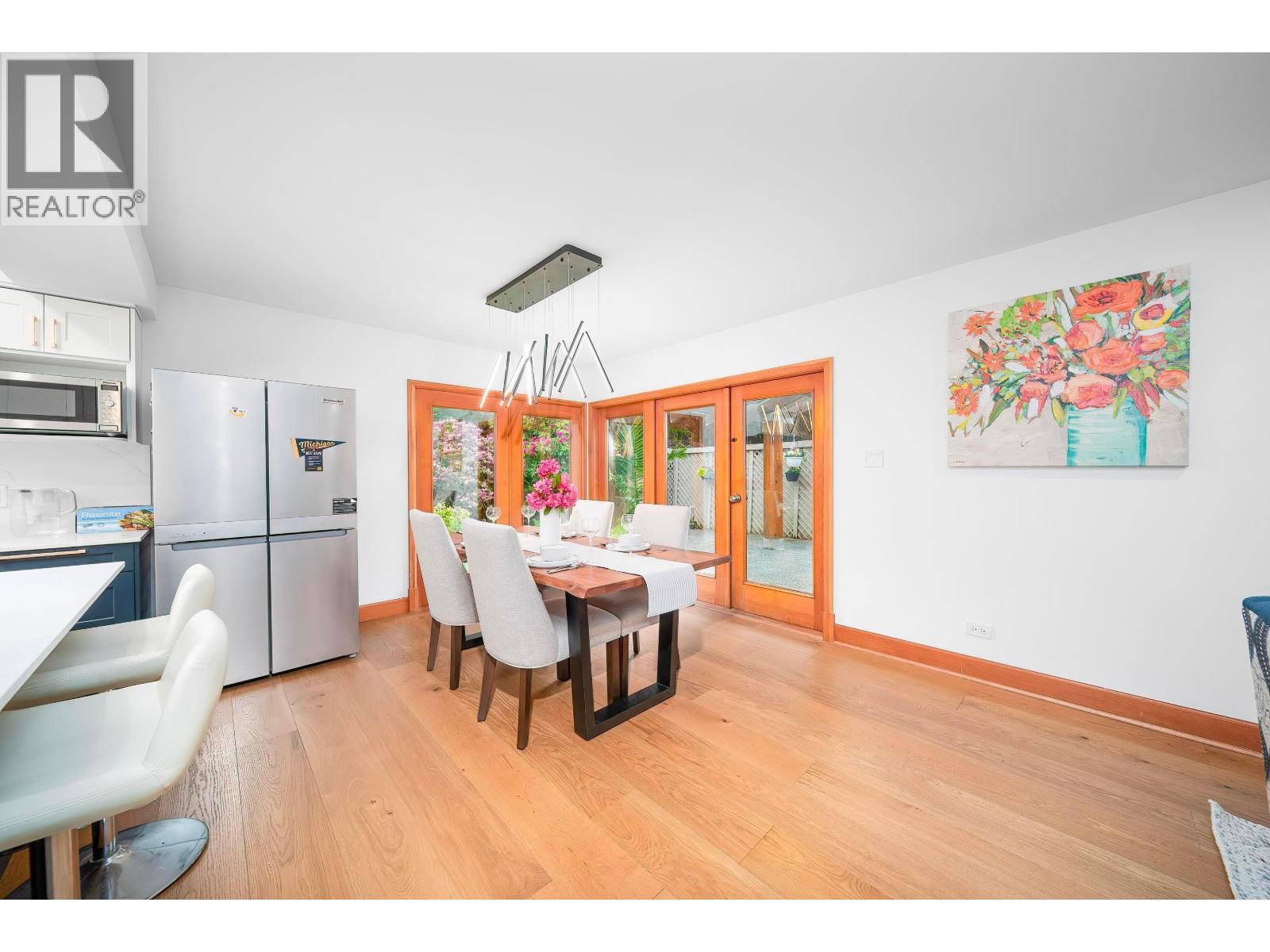 4096 Sunset Boulevard, North Vancouver, British Columbia  V7R 3Y8 - Photo 8 - R3110983