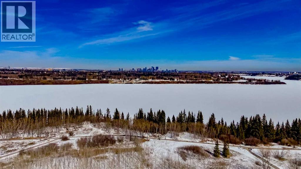 55 Oakmount Court SW, Calgary, Alberta  T2V 5B9 - Photo 36 - A2297656