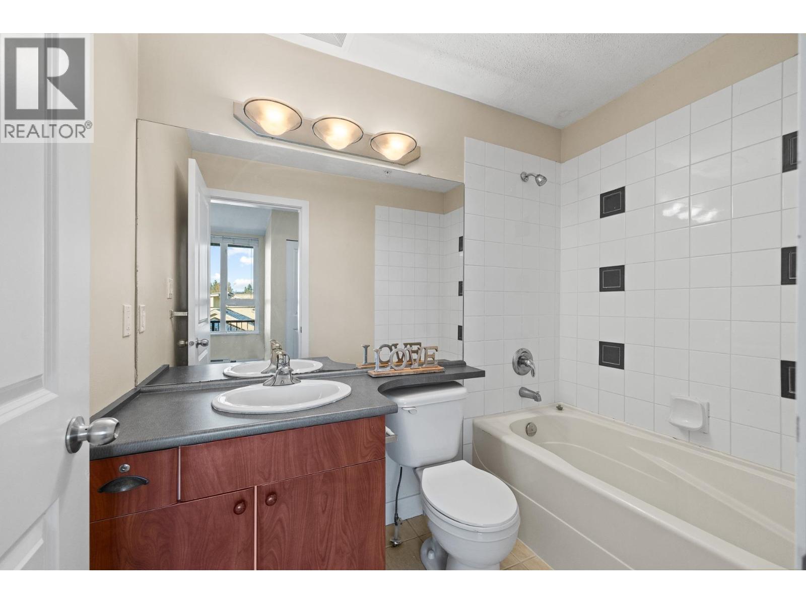 417 7089 Mont Royal Square, Vancouver, British Columbia  V5S 4W6 - Photo 26 - R3110829