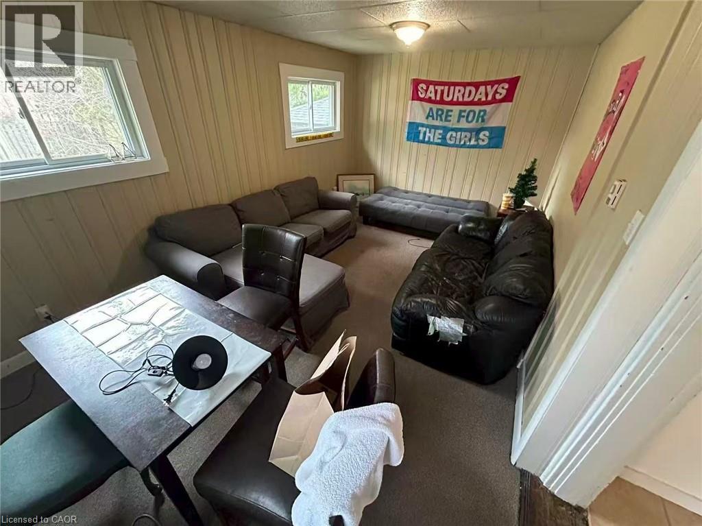 35 Kingsmount Street N, Hamilton, Ontario  L8S 3L2 - Photo 12 - 40817677