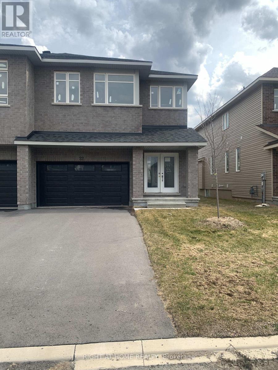 22 WYLIE WAY, Carleton Place, Ontario