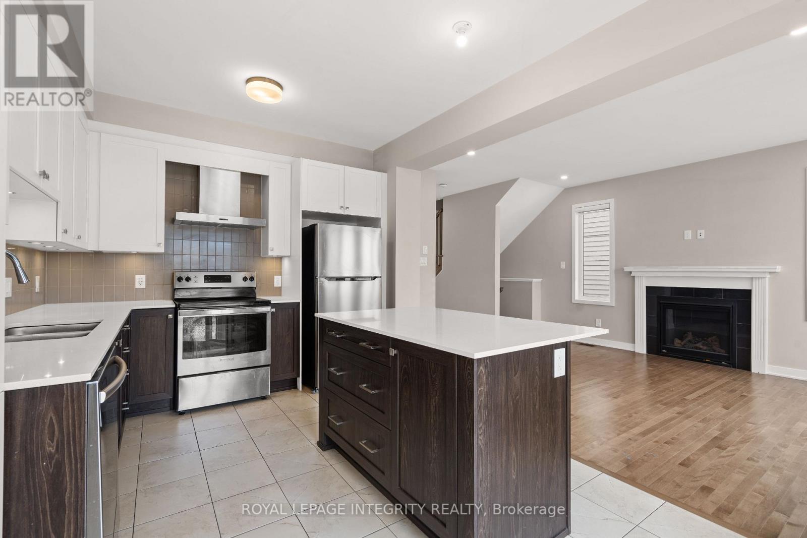 2012 Postilion Street, Ottawa, Ontario  K0A 2Z0 - Photo 2 - X12994000