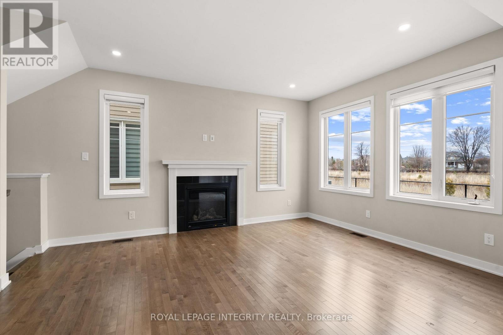 2012 Postilion Street, Ottawa, Ontario  K0A 2Z0 - Photo 4 - X12994000