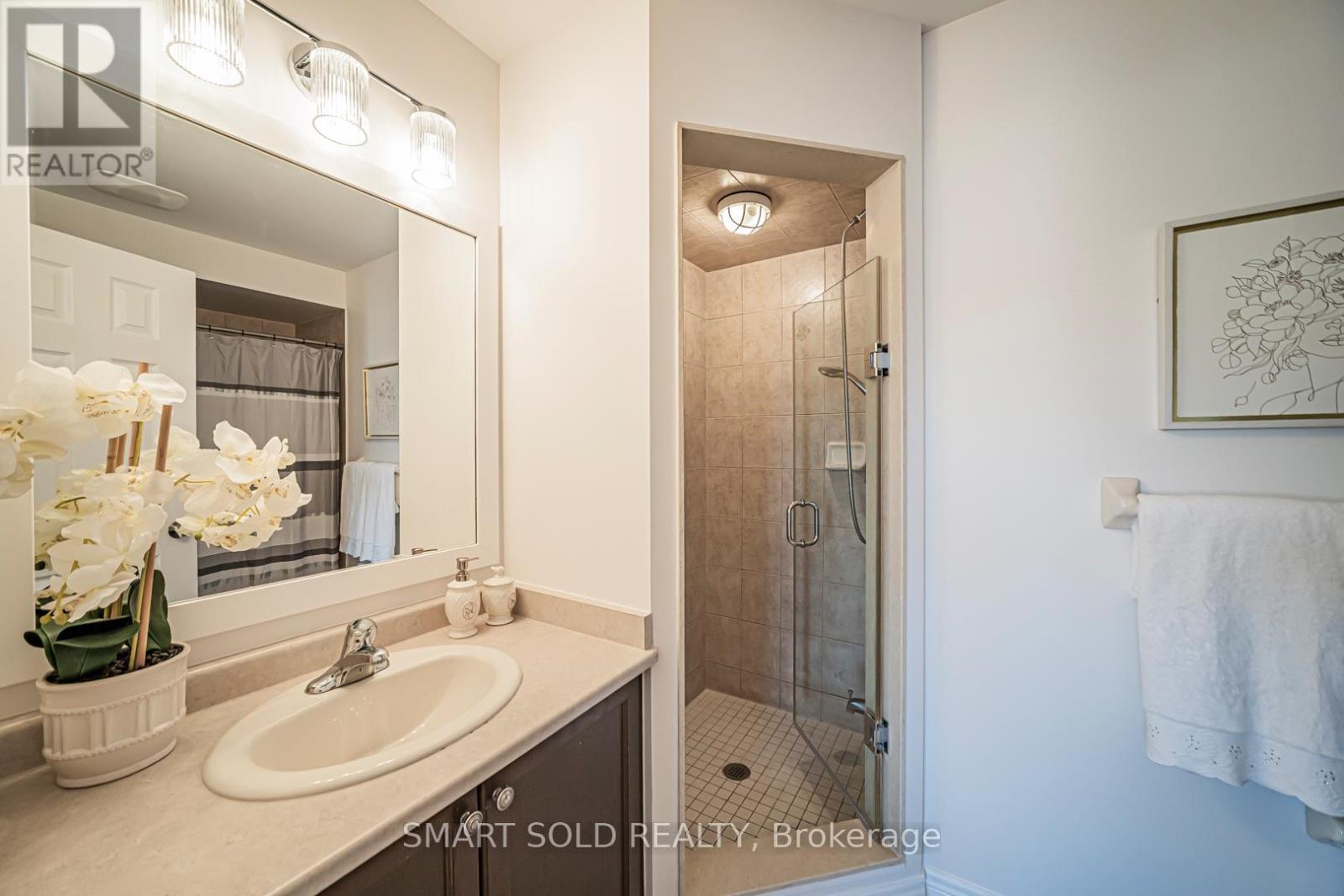 154 Yorkland Street, Richmond Hill, Ontario L4S 0E1 - Photo 11 - N12980586