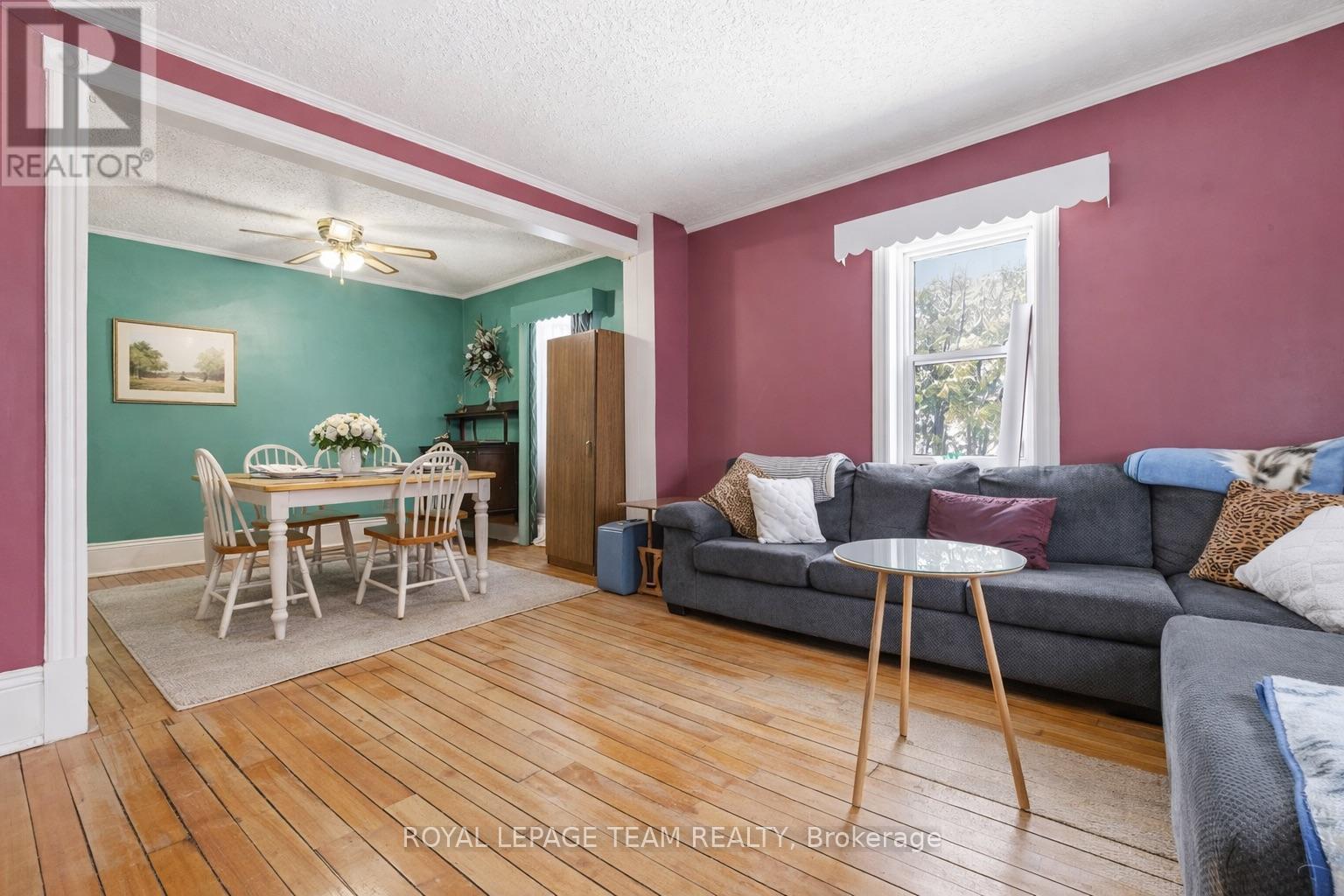 190 Queen Street, Killaloe, Ontario K8A 2A0 - Photo 16 - X12994010