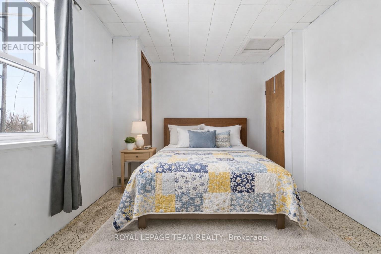 190 Queen Street, Killaloe, Ontario K8A 2A0 - Photo 20 - X12994010