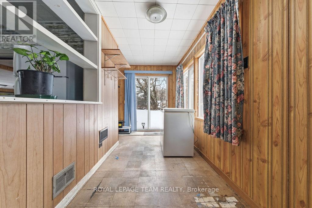 190 Queen Street, Killaloe, Ontario K8A 2A0 - Photo 23 - X12994010