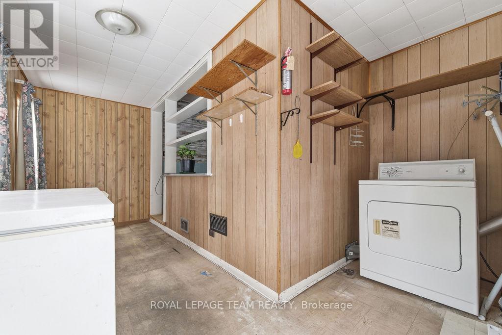 190 Queen Street, Killaloe, Ontario K8A 2A0 - Photo 24 - X12994010