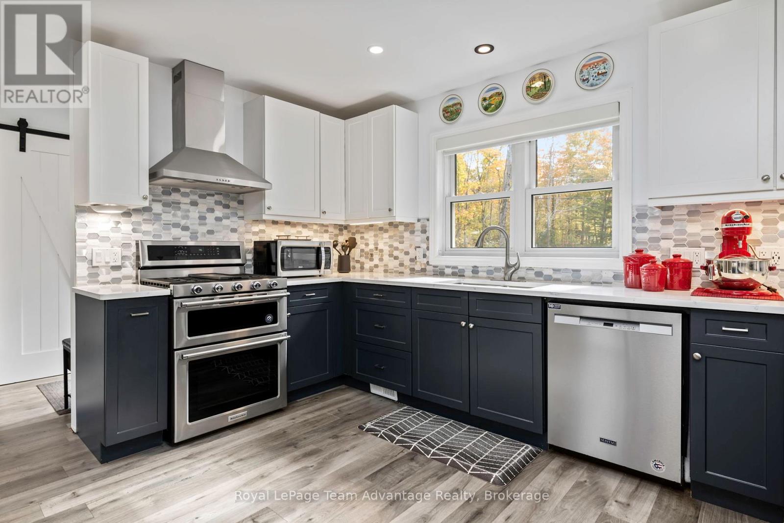 17 Hagerman Court, Seguin, Ontario  P2A 0B2 - Photo 9 - X12992834