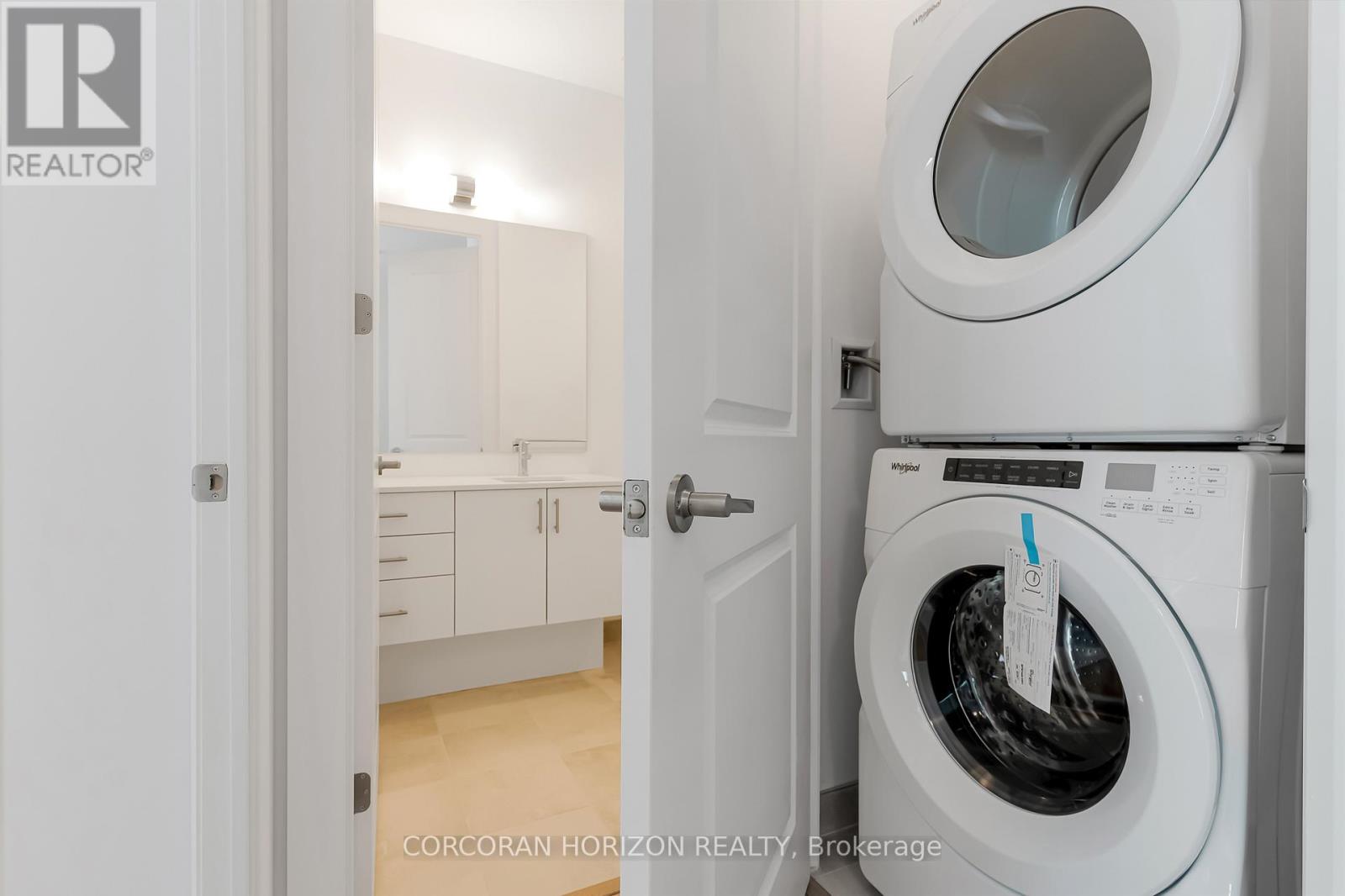 111 - 3240 William Coltson Avenue, Oakville, Ontario  L6H 8C8 - Photo 18 - W12993996