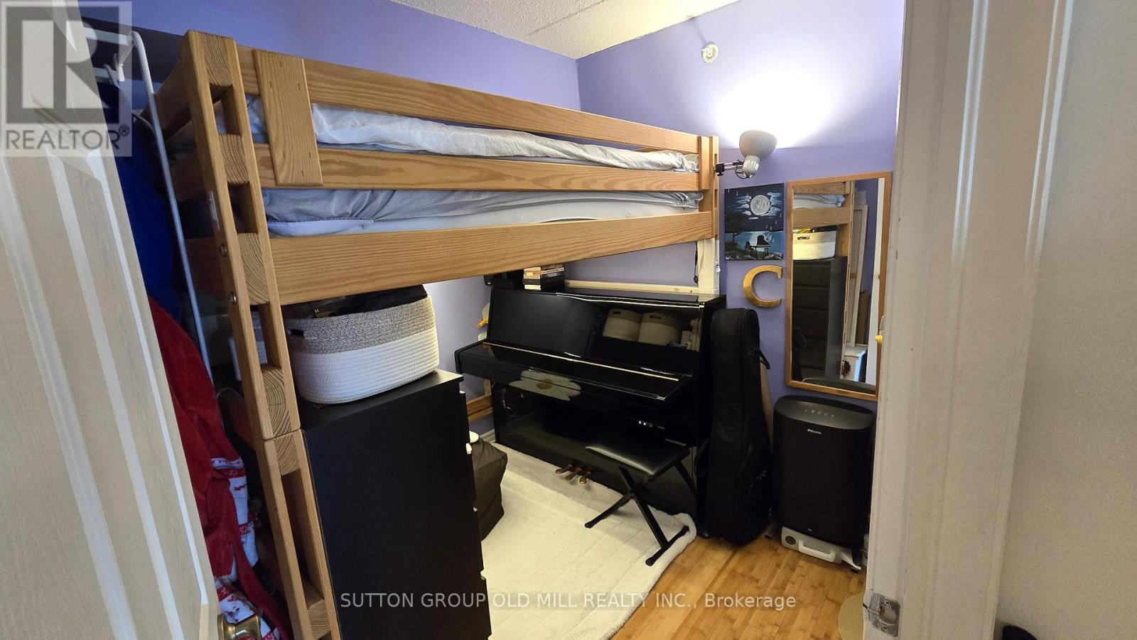 208 - 1470 Bishops Gate, Oakville, Ontario  L6M 4N2 - Photo 18 - W12994006